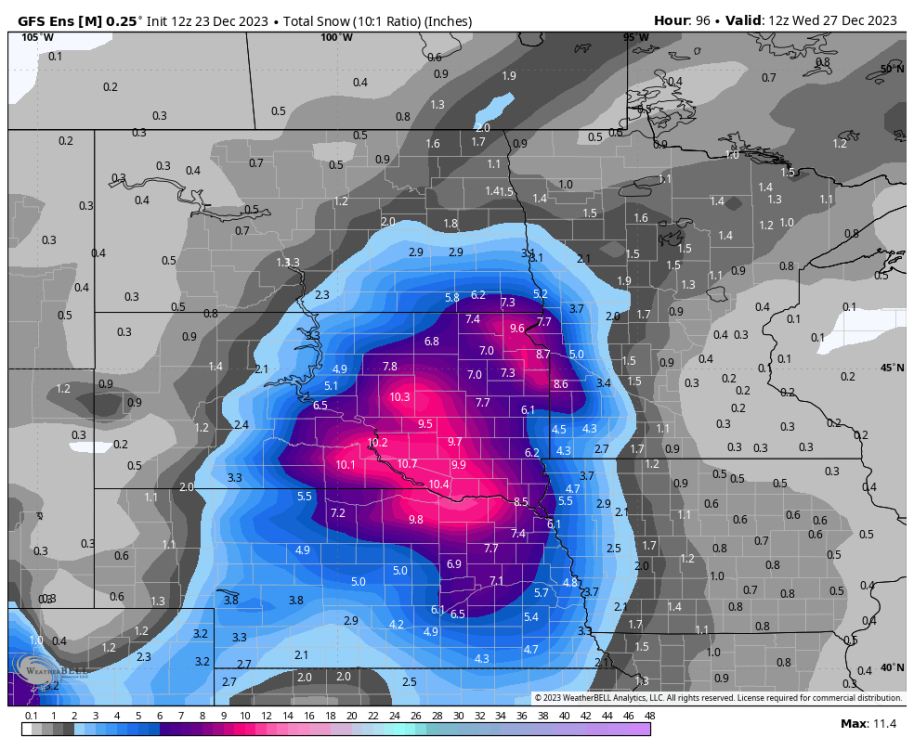 gfs-ensemble-all-avg-ncentus-total_snow_10to1-3678400.png
