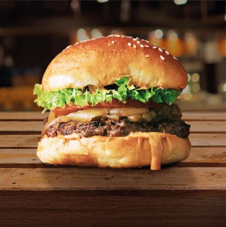 spicy-burger-7323694_1280-2445220203.thumb.jpg.cd9bb4ced6ed696d0cf8b3386eef0605.jpg